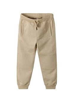 Spodnie dresowe dla chłopca - beżowe - 5.10.15. ze sklepu 5.10.15 w kategorii Spodnie chłopięce - zdjęcie 172301966