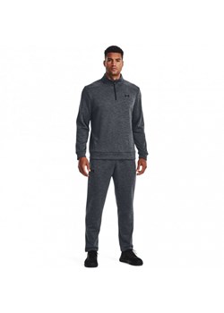 Męskie spodnie treningowe Under Armour UA Armour Fleece Twist Pants - szare ze sklepu Sportstylestory.com w kategorii Spodnie męskie - zdjęcie 172304636