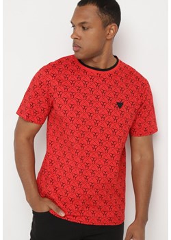 Czerwona Bawełniana Koszulka z Krótkim Rękawem i Aplikacją Fianara ze sklepu Born2be Odzież w kategorii T-shirty męskie - zdjęcie 172308358