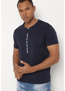 Granatowa Bawełniana Koszulka T-Shirt z Krótkim Rękawem i Nadrukiem Trinalia ze sklepu Born2be Odzież w kategorii T-shirty męskie - zdjęcie 172318119