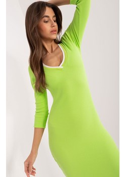 Sukienka prążkowana jasnozielona RV-SK-8943.78, Kolor jasnozielony, Rozmiar uniwersalny, Relevance ze sklepu Primodo w kategorii Sukienki - zdjęcie 172332155
