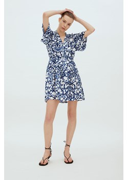 H & M - Sukienka z elastycznym marszczeniem - Beżowy ze sklepu H&M w kategorii Sukienki - zdjęcie 172339849
