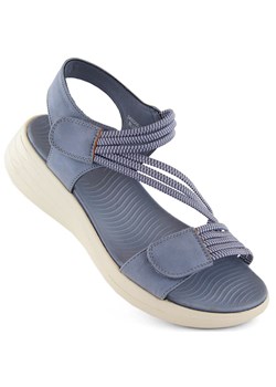 Sandały damskie komfortowe na rzepy z gumkami niebieskie eVento 7056 ze sklepu ButyModne.pl w kategorii Sandały damskie - zdjęcie 172346459