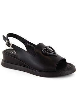 Skórzane sandały damskie na koturnie czarne Filippo DS6069 ze sklepu ButyModne.pl w kategorii Sandały damskie - zdjęcie 172346465