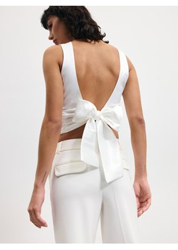 Reserved - Bluzka z wiązaniem - biały ze sklepu Reserved w kategorii Bluzki damskie - zdjęcie 172357516