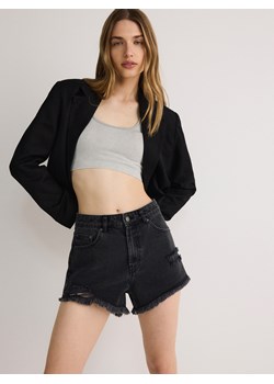 Reserved - Jeansowe szorty z przetarciami - czarny ze sklepu Reserved w kategorii Szorty - zdjęcie 172364005