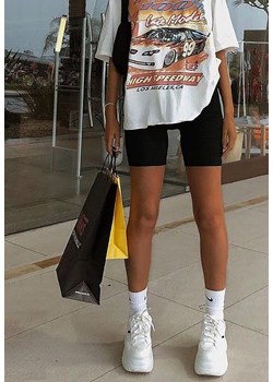 Czarne Szorty Kolarki przed Kolano z Bawełny Mellodia ze sklepu Renee odzież w kategorii Szorty - zdjęcie 172364236