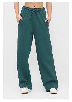 Bench Spodnie dresowe &quot;Mayanne&quot; w kolorze zielonym ze sklepu Limango Polska w kategorii Spodnie damskie - zdjęcie 172369936