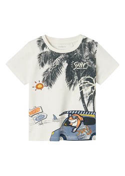 name it Koszulka &quot;Famat&quot; w kolorze białym ze wzorem ze sklepu Limango Polska w kategorii T-shirty chłopięce - zdjęcie 172370158