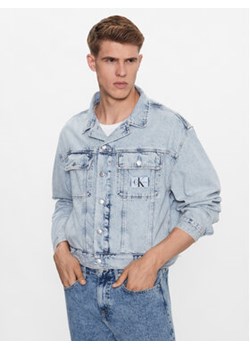 Calvin Klein Jeans Kurtka jeansowa J30J323319 Błękitny Regular Fit ze sklepu MODIVO w kategorii Kurtki męskie - zdjęcie 172370517