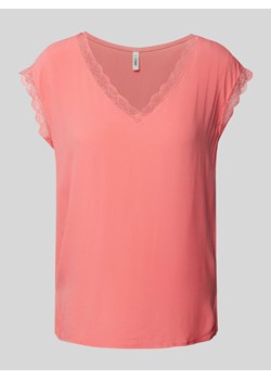 T-shirt z obszyciem koronką model ‘JASMINA’ ze sklepu Peek&Cloppenburg  w kategorii Bluzki damskie - zdjęcie 172372379