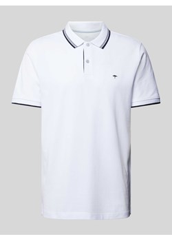 Koszulka polo o kroju regular fit z paskami w kontrastowym kolorze ze sklepu Peek&Cloppenburg  w kategorii T-shirty męskie - zdjęcie 172372536