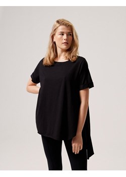 Koszulka KORONIA III Czarny one size ze sklepu Diverse w kategorii Bluzki damskie - zdjęcie 172373199