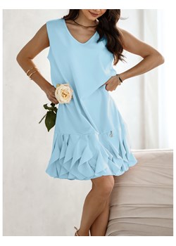 Trapezowa sukienka z falbanami ESTINA - błękitna ze sklepu magmac.pl w kategorii Sukienki - zdjęcie 172377197
