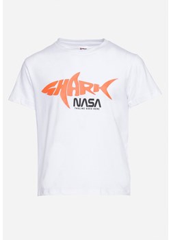 Biała Koszulka Bawełniany T-Shirt z Krótkim Rękawem i Nadrukiem Voravia ze sklepu Born2be Odzież w kategorii T-shirty chłopięce - zdjęcie 172378599