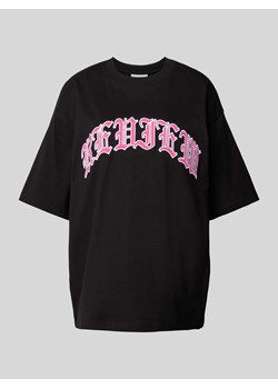 T-shirt o kroju oversized z wyhaftowanym logo ze sklepu Peek&Cloppenburg  w kategorii T-shirty męskie - zdjęcie 172379605