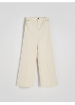 Reserved - Szerokie spodnie z bawełny - złamana biel ze sklepu Reserved w kategorii Spodnie damskie - zdjęcie 172380395