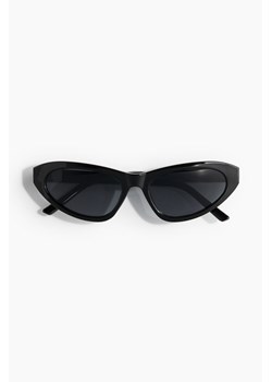 H & M - Okulary przeciwsłoneczne typu „kocie oczy" - Czarny ze sklepu H&M w kategorii Okulary przeciwsłoneczne damskie - zdjęcie 172387079