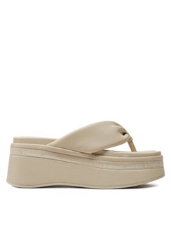 Tommy Jeans Japonki Tjw Wedge Sandal EN0EN02457 Beżowy ze sklepu MODIVO w kategorii Klapki damskie - zdjęcie 172400778