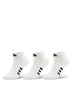 Zestaw 3 par niskich skarpet unisex adidas Mid-Cut Socks 3 Pairs HT3450 Biały ze sklepu eobuwie.pl w kategorii Skarpetki damskie - zdjęcie 172402049