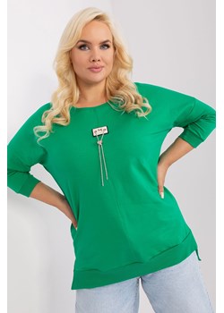 Bluzka plus size z łańcuszkiem zielony ze sklepu 5.10.15 w kategorii Bluzki damskie - zdjęcie 172402885