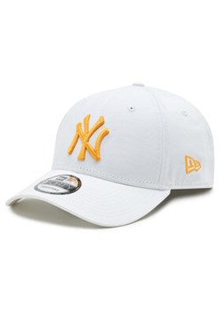 New Era Czapka z daszkiem New York Yankees League Essential 60358180 Biały ze sklepu MODIVO w kategorii Czapki z daszkiem męskie - zdjęcie 172403296