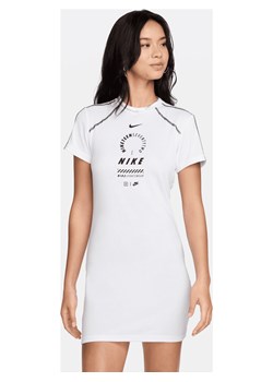 Damska sukienka z krótkim rękawem Nike Sportswear - Biel ze sklepu Nike poland w kategorii Sukienki - zdjęcie 172407247