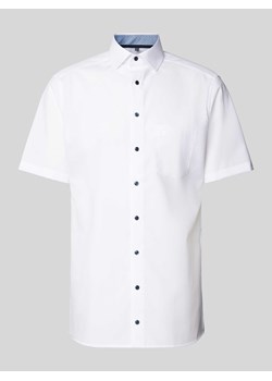 Koszula biznesowa o kroju modern fit z kieszenią na piersi model ‘Global’ ze sklepu Peek&Cloppenburg  w kategorii Koszule męskie - zdjęcie 172417745