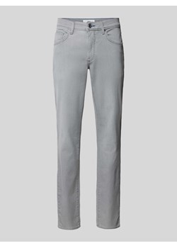 Jeansy o kroju straight fit z naszywką z logo model ‘CADIZ’ ze sklepu Peek&Cloppenburg  w kategorii Jeansy męskie - zdjęcie 172418197