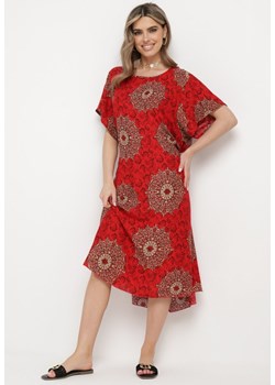 Czerwona Trapezowa Sukienka z Wiskozy z Krótkim Rękawem Wiązana w Pasie Joalla ze sklepu Born2be Odzież w kategorii Sukienki - zdjęcie 172419926