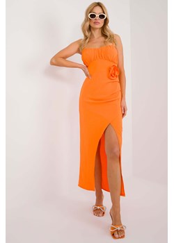 Sukienka koktajlowa z ozdobnym kwiatem pomarańczowa ze sklepu 5.10.15 w kategorii Sukienki - zdjęcie 172420169