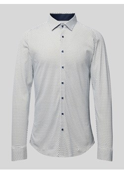 Koszula biznesowa o kroju slim fit ze wzorem na całej powierzchni ze sklepu Peek&Cloppenburg  w kategorii Koszule męskie - zdjęcie 172422438