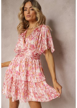Różowa Krótka Sukienka o Rozkloszowanym Fasonie z Falbanką i Marszczeniami Ellajo ze sklepu Renee odzież w kategorii Sukienki - zdjęcie 172424829