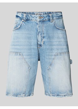 Szorty jeansowe z efektem znoszenia ze sklepu Peek&Cloppenburg  w kategorii Spodenki męskie - zdjęcie 172424987