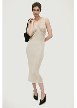 H & M - Dzianinowa sukienka midi - Beżowy ze sklepu H&M w kategorii Sukienki - zdjęcie 172426038