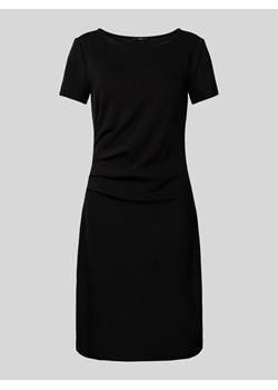 Sukienka etui o długości do kolan z okrągłym dekoltem ze sklepu Peek&Cloppenburg  w kategorii Sukienki - zdjęcie 172428667
