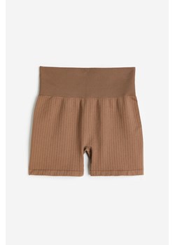 H & M - Bezszwowe szorty hotpants DryMove - Beżowy ze sklepu H&M w kategorii Szorty - zdjęcie 172430476