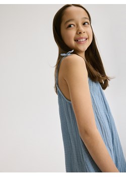 Reserved - Muślinowa sukienka na ramiączkach - jasnoniebieski ze sklepu Reserved w kategorii Sukienki dziewczęce - zdjęcie 172432546