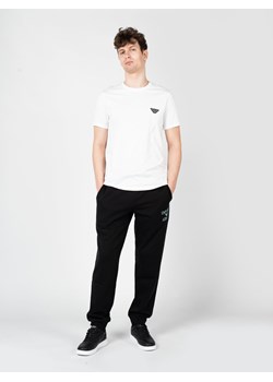 Emporio Armani T-shirt C-neck | 1108533 F755 | Mężczyzna | Biały ze sklepu ubierzsie.com w kategorii T-shirty męskie - zdjęcie 172444466