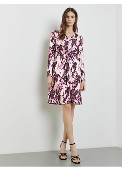 TAIFUN Sukienka w kolorze kremowym ze wzorem ze sklepu Limango Polska w kategorii Sukienki - zdjęcie 172531308