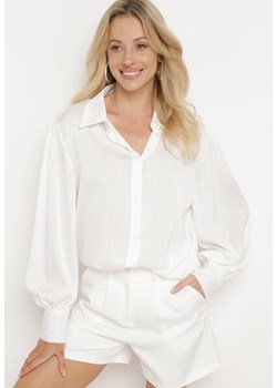 Biała Plisowana Klasyczna Koszula Zapinana na Guziki Hollysun ze sklepu Born2be Odzież w kategorii Koszule damskie - zdjęcie 172532295
