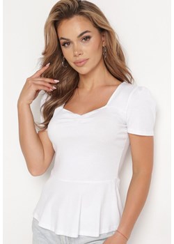 Biały Bawełniany T-shirt Bluzka z Krótkim Rękawem Ozdobiony Marszczeniami przy Rękawach Dimita ze sklepu Born2be Odzież w kategorii Bluzki damskie - zdjęcie 172532405