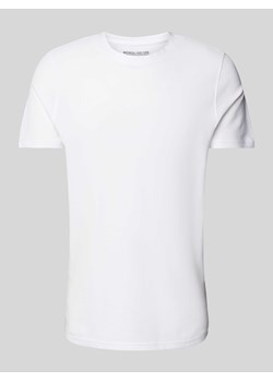 T-shirt z prążkowanym okrągłym dekoltem ze sklepu Peek&Cloppenburg  w kategorii T-shirty męskie - zdjęcie 172540515
