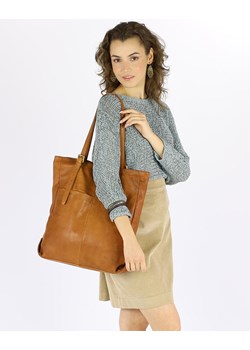 Miękka torba typu shopper z kieszeniami MARCO MAZZINI - brąz camel ze sklepu Verostilo w kategorii Torby Shopper bag - zdjęcie 172543905