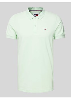 Koszulka polo o kroju slim fit z wyhaftowanym logo ze sklepu Peek&Cloppenburg  w kategorii T-shirty męskie - zdjęcie 172546658