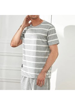Krótka piżama w paski - Szary / L ze sklepu Valetta.pl w kategorii Piżamy męskie - zdjęcie 172547215