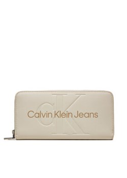 Calvin Klein Jeans Duży Portfel Damski K60K607634 Écru ze sklepu MODIVO w kategorii Portfele damskie - zdjęcie 172550007