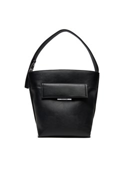 Torebka Calvin Klein Ck Linear Medium K60K612109 Czarny ze sklepu eobuwie.pl w kategorii Torby Shopper bag - zdjęcie 172550888