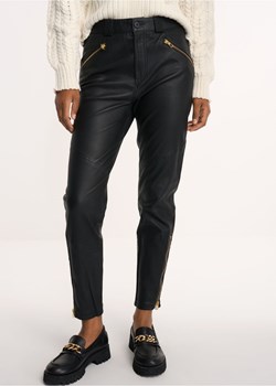 Czarne spodnie skórzane damskie ze sklepu OCHNIK w kategorii Spodnie damskie - zdjęcie 172553177