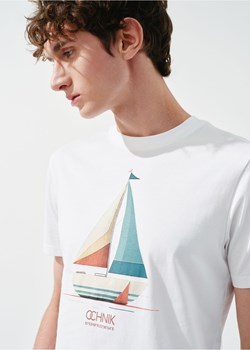 Kremowy T-shirt męski z nadrukiem ze sklepu OCHNIK w kategorii T-shirty męskie - zdjęcie 172555127